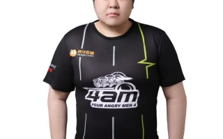 绝地求生：如何加入4AM战队-成为职业选手：加入4AM的详细步骤