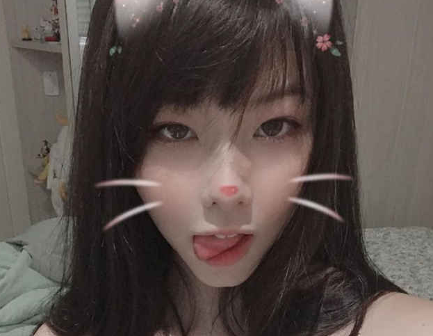 《绝地求生》巴西女辅助Mayumi中国首播引发热议-巴西电竞新星Mayumi《绝地求生》中国直播首秀人气爆棚 《绝地求生》巴西女辅助Mayumi中国首播引发热议-巴西电竞新星Mayumi《绝地求生》中国直播首秀人气爆棚