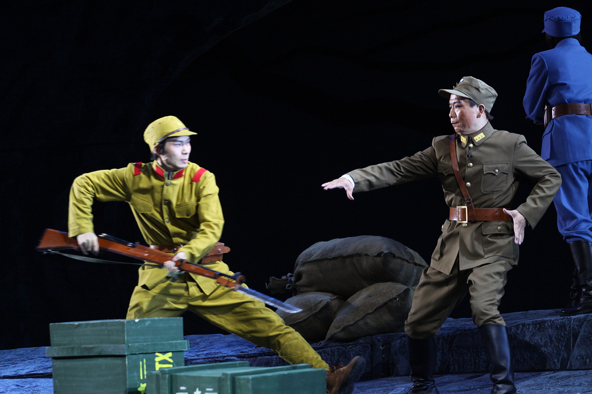 抗战之绝地求生：热血与信仰的战争史诗-抗战之绝地求生游戏体验与历史背景解析